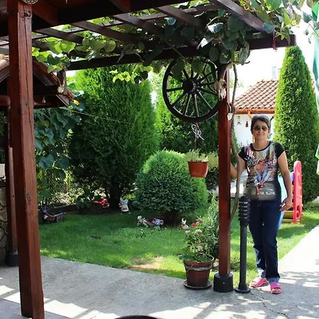 Family Ivanovi * Banya (Plovdiv)