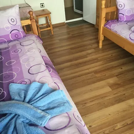 Πανσιόν Family Ivanovi *